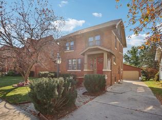 617 W Maple Ave, Beaver Dam, WI 53916