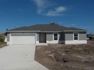 680 SW Sansom Ln, Port Saint Lucie, FL 34953