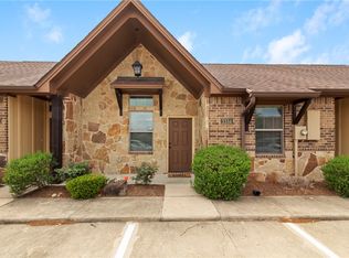 3334 Travis Cole Ave, College Station, TX 77845