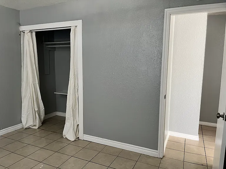 4219 La Rica Ave #4219 — Photo 9