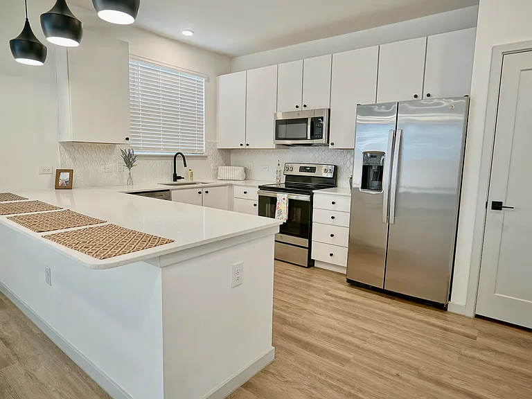 1008 Barbarosa Rd — Photo 4