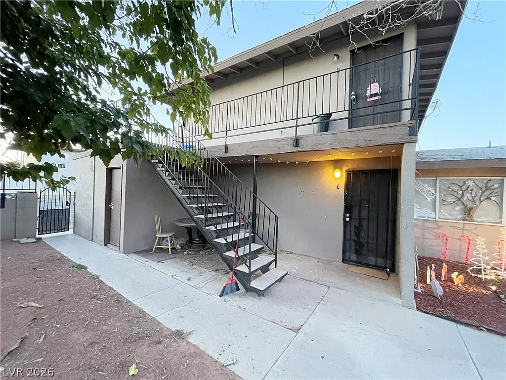 Building Photo - 3217 Arlene Way #3