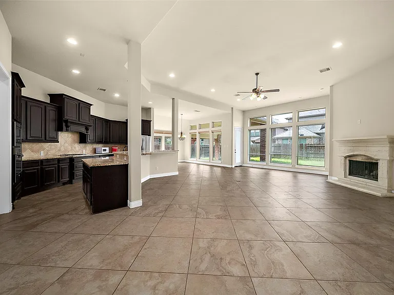 29131 Erica Lee Ct — Photo 8