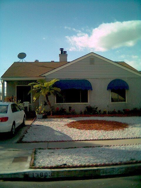 frot house