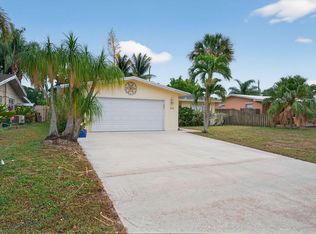 514 Riverside Drive, Palm Beach Gardens, FL 33410