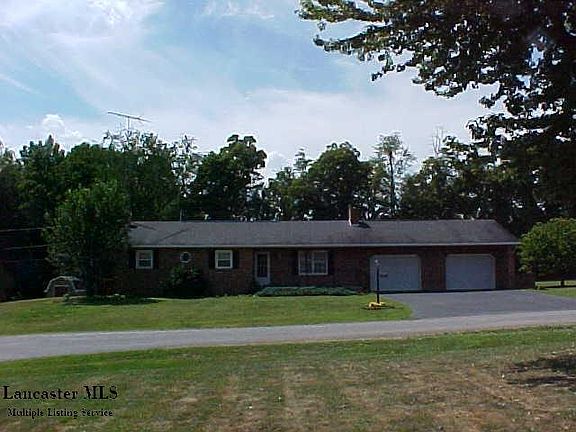 3rd image of 655 Paragon Ln SE