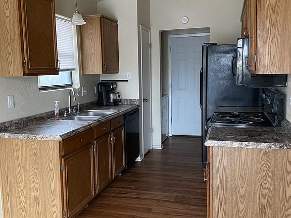 5th image of 3707 Valley Forge Dr