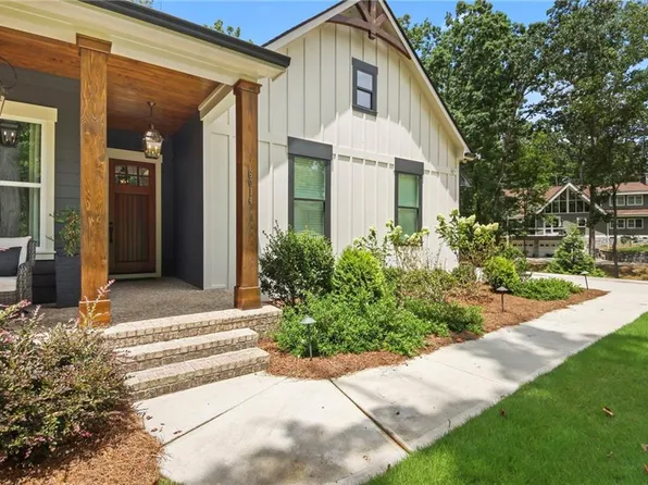6014 Warpath Rd, Flowery Branch, GA 30542