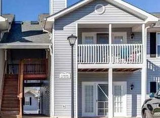 204 Pelham Square Way, Greer, SC 29650