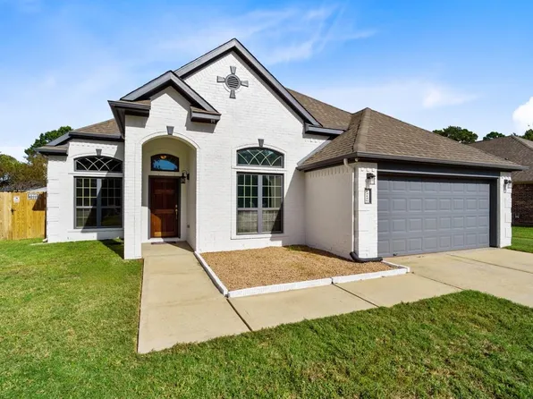 12126 Walden Rd, Montgomery, TX 77356