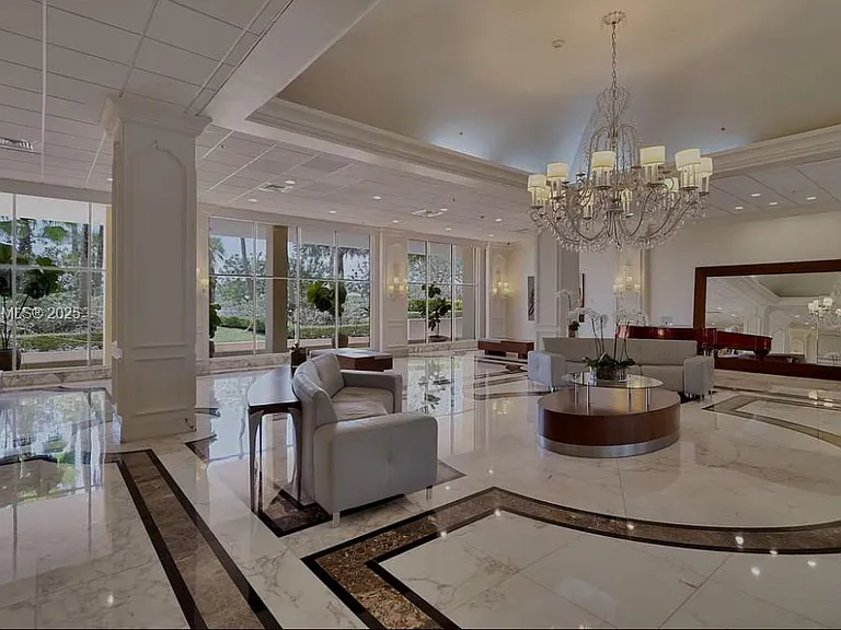 5600 Collins Ave #14K — Photo 27