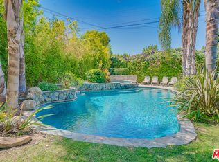 6655 Peach Ave, Van Nuys, CA 91406