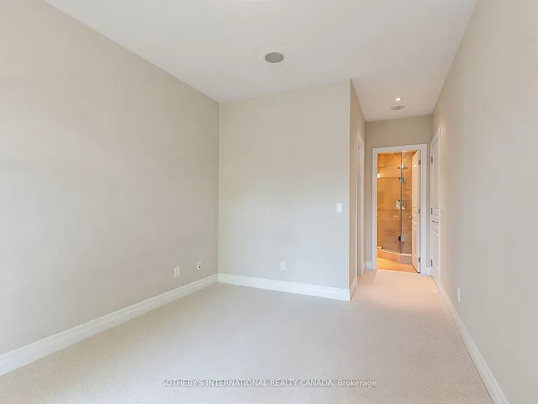 21 Burkebrook Pl #224 — Photo 10