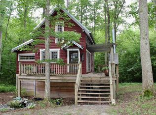 5692 Irvington Rd, White Stone, VA 22578