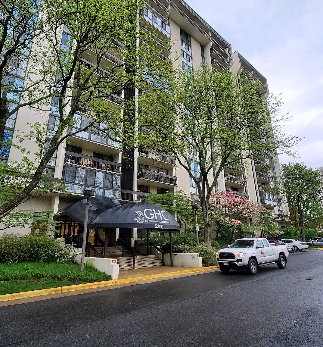 1 bed, 815 sqft, $2,100 — Photo 1