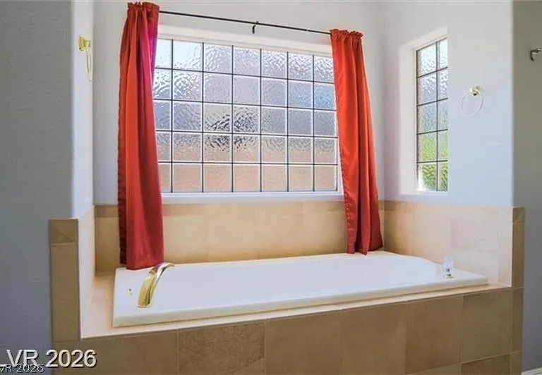 4851 Marywood Ct — Photo 10