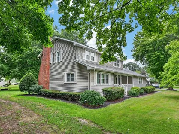 1079 Pennsylvania Ave, Sayre, PA 18840