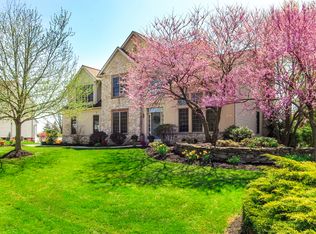 103 Huntingwood Dr, Lancaster, PA 17602