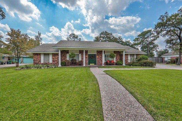 1st image of 5013 Ashwood Dr