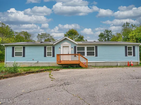 1503 Ryan St, Flint, MI 48532