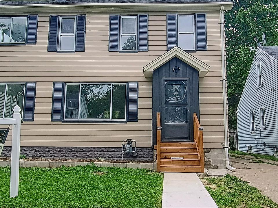 1st image of 131 Mark Ave