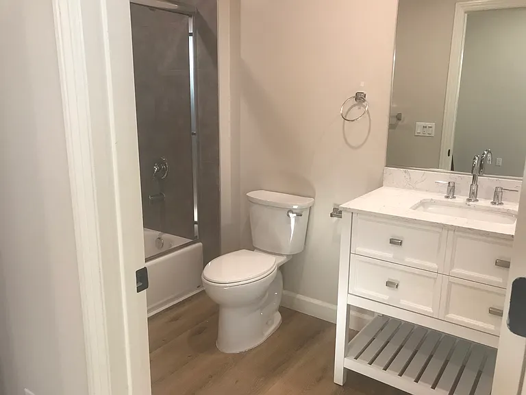 5120 Cahuenga Blvd #105 — Photo 42