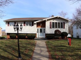 609 Shirley Ln #L-118, Dunmore, PA