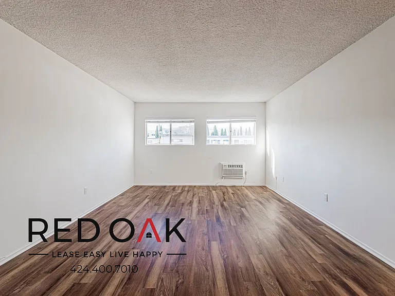 1539 N Alexandria Ave #308 — Photo 5