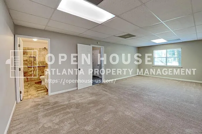 4504 Rushing Wind Ct — Photo 20