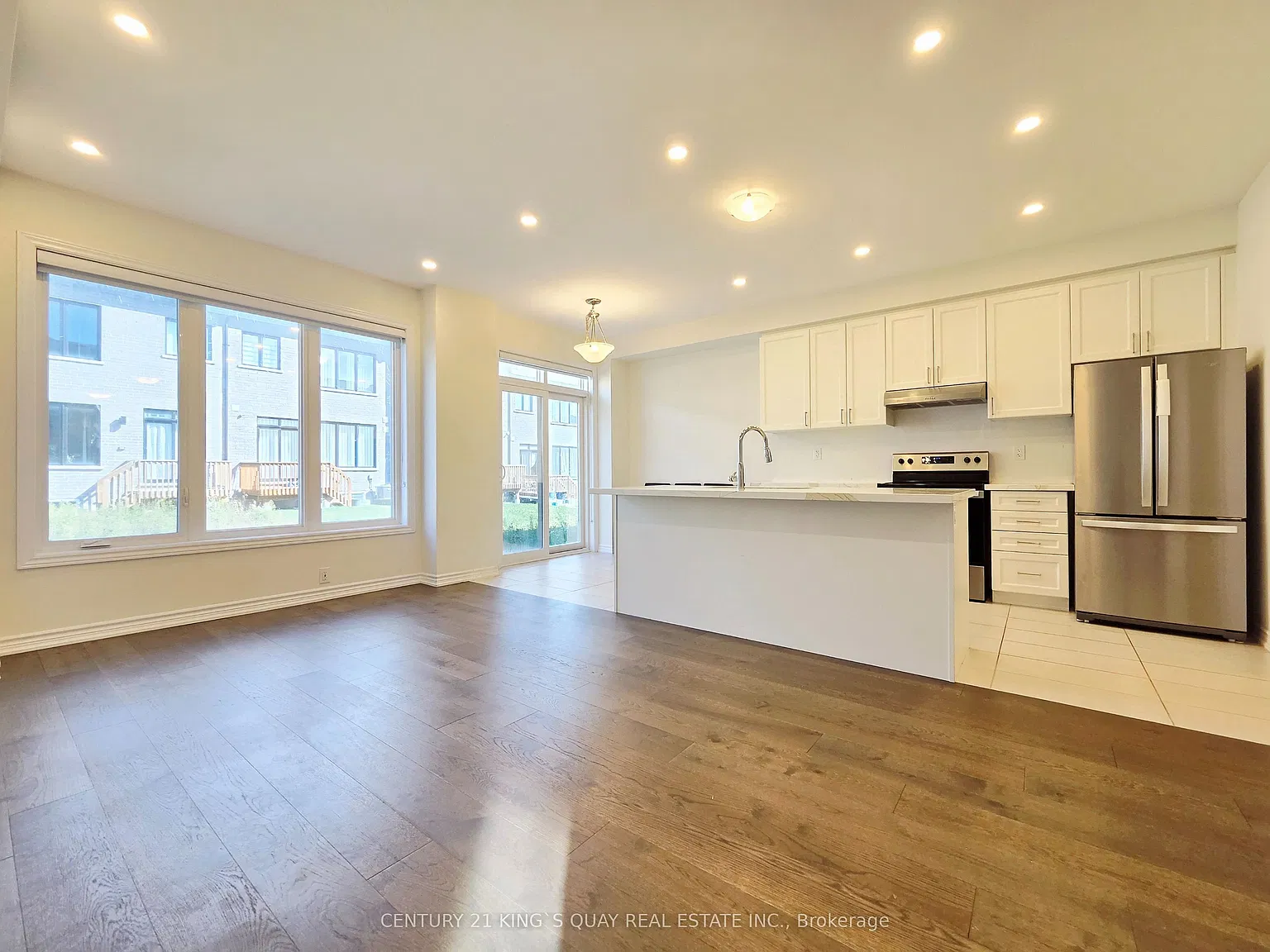 3 bed, $3,650 — Photo 2