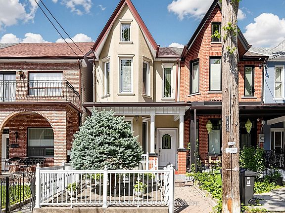 3rd image of 196 Palmerston Ave