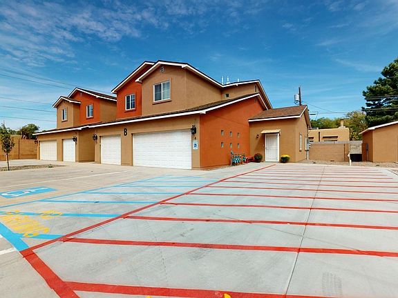 321 Sandia Rd. NW. New construction. Gated community. Great location!