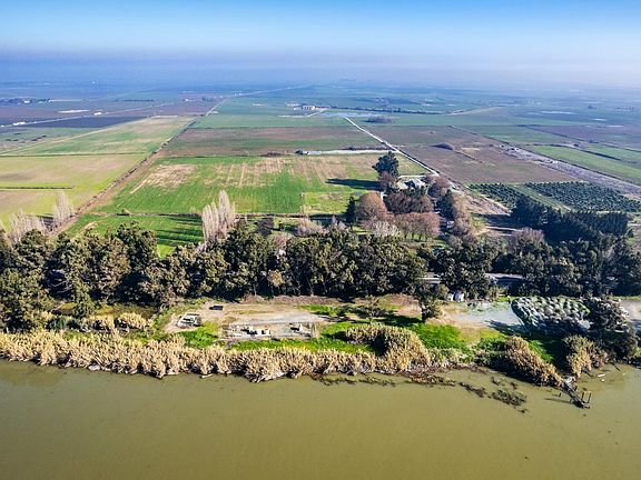 3rd image of 16739 Highway 160