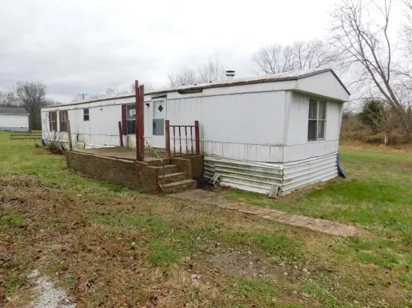 2081 Bloomfield Rd, Springfield, KY 40069