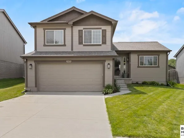 7478 N 139th St, Omaha, NE 68142