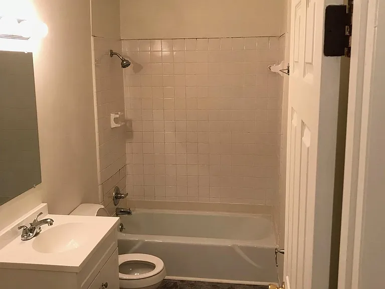 1313 Seminole Dr #A — Photo 5