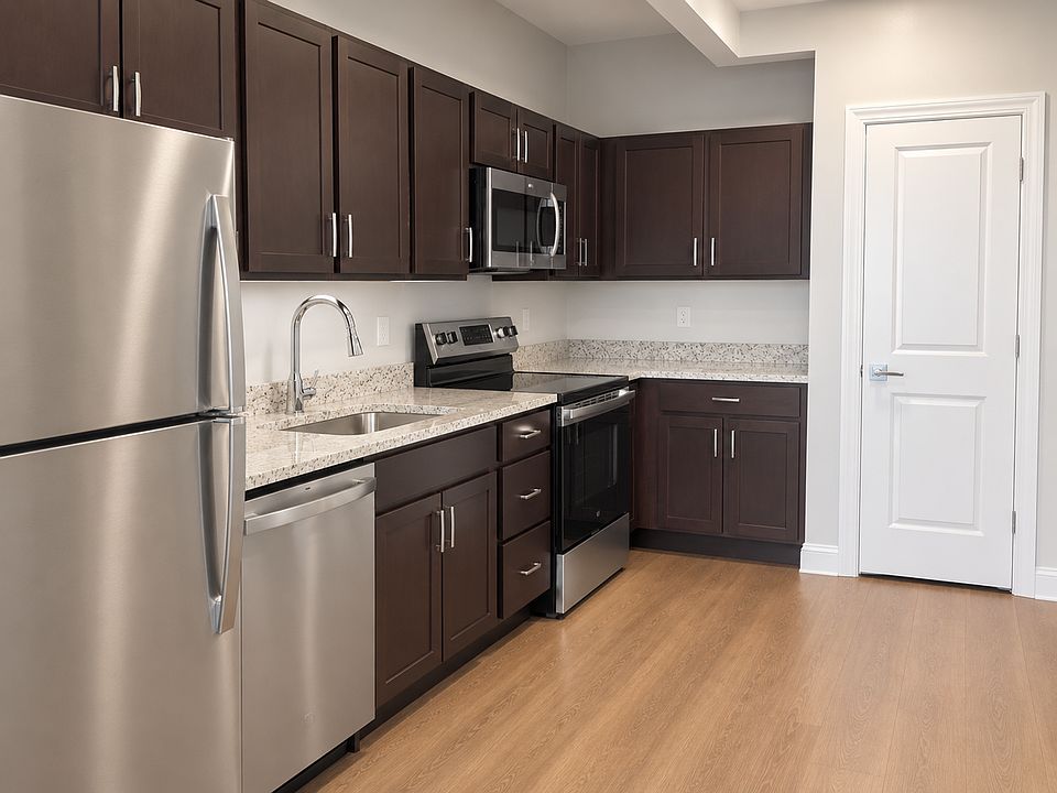 1st image of 134 Remsen St #301