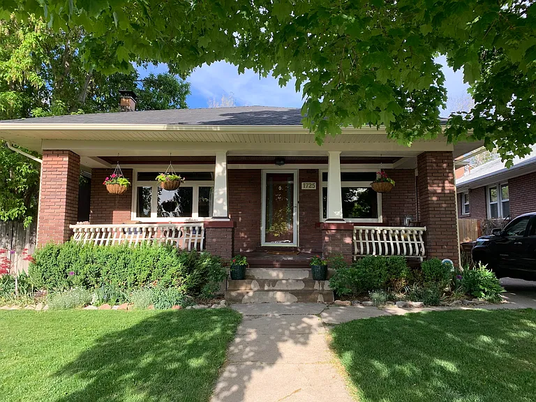1725 S Lake St — Photo 1