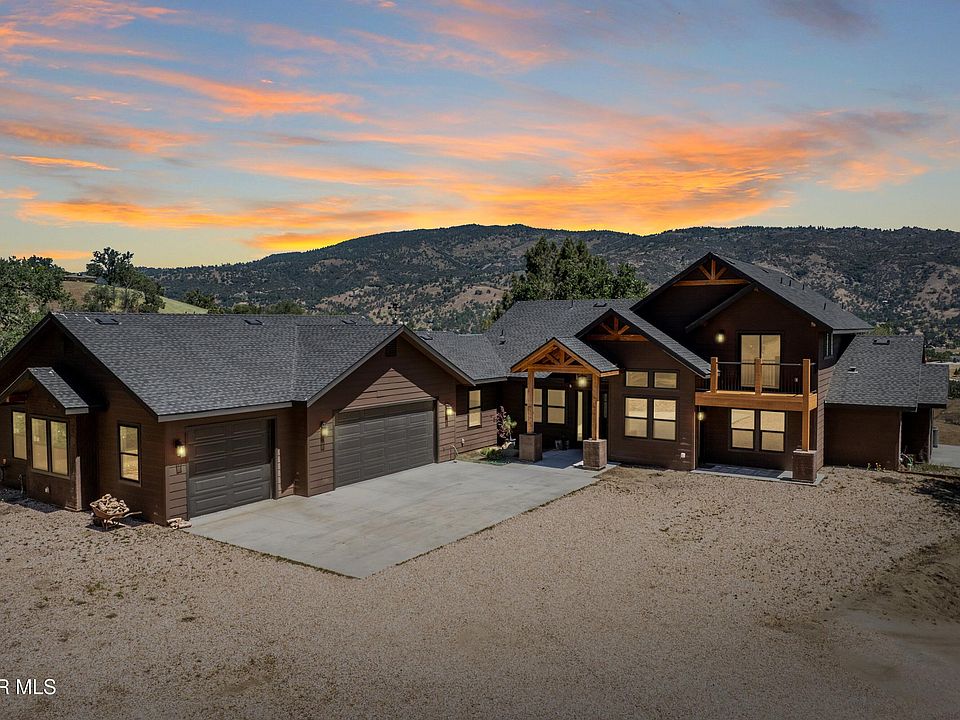 1st image of 28460 Ridgeview Ct