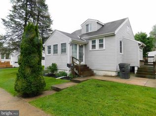 202 Walnut St, West Grove, PA 19390
