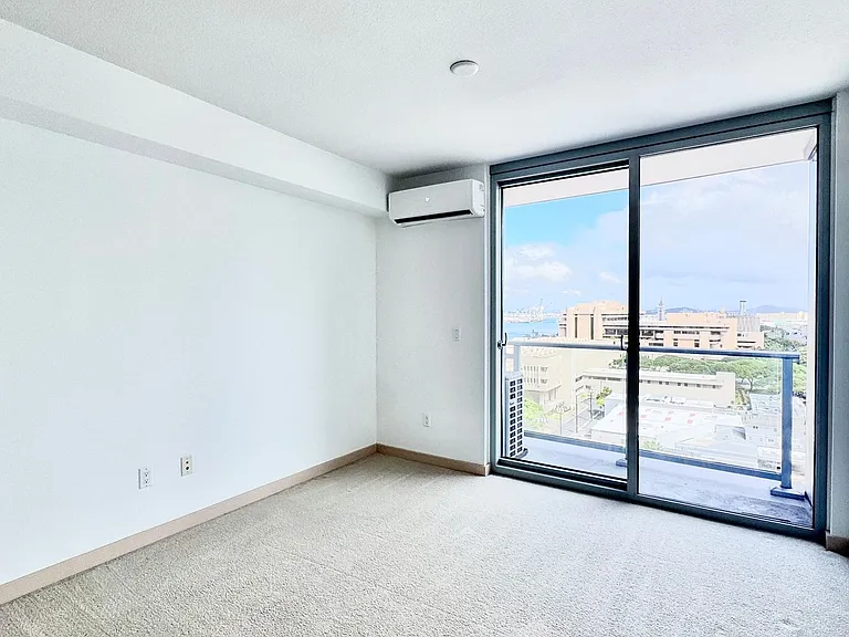 555 South St #1311 — Photo 3