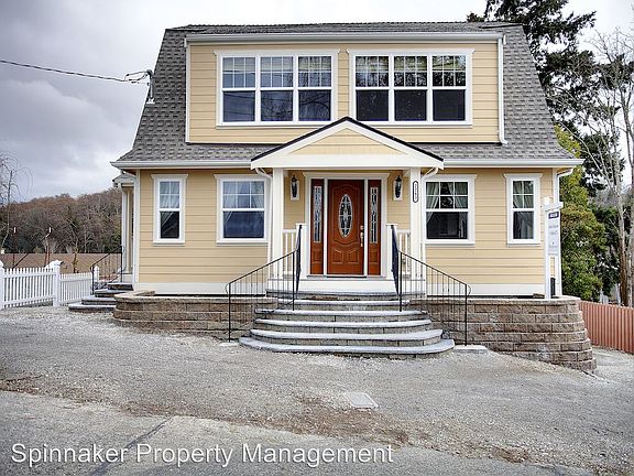 2nd image of 2243 E Day Island Blvd W