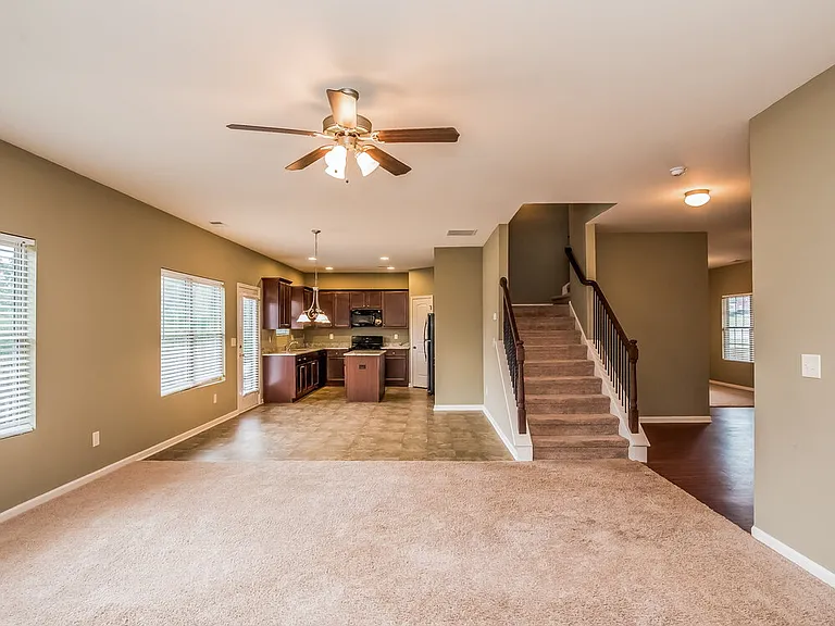 3542 Sandy Bank Dr — Photo 5