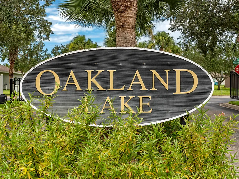 5344 Oakland Lake Cir — Photo 61