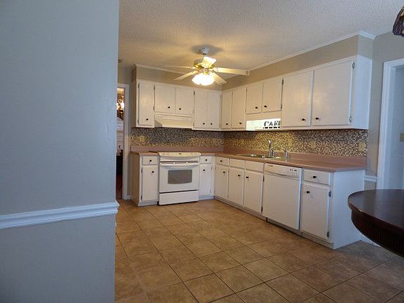 5th image of 4322 Big Dipper Cir