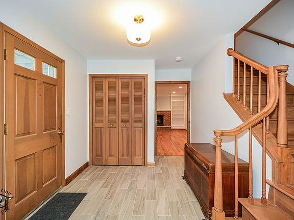 3rd image of 1400 62nd St