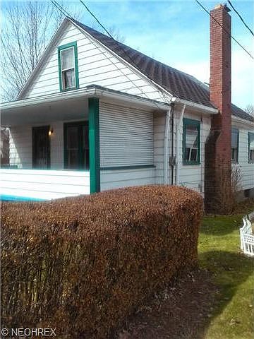 1st image of 715 E 32nd St