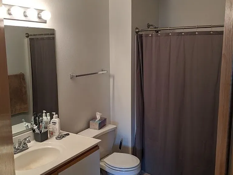 2270 Holiday Rd — Photo 6