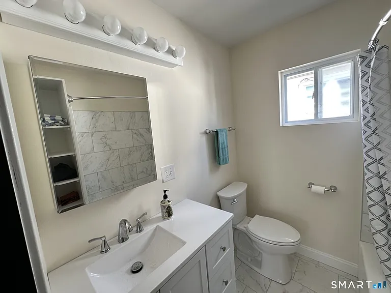 128 Grove Pl — Photo 12
