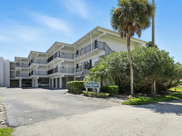 4400 Highway A1A #17 — Photo 20